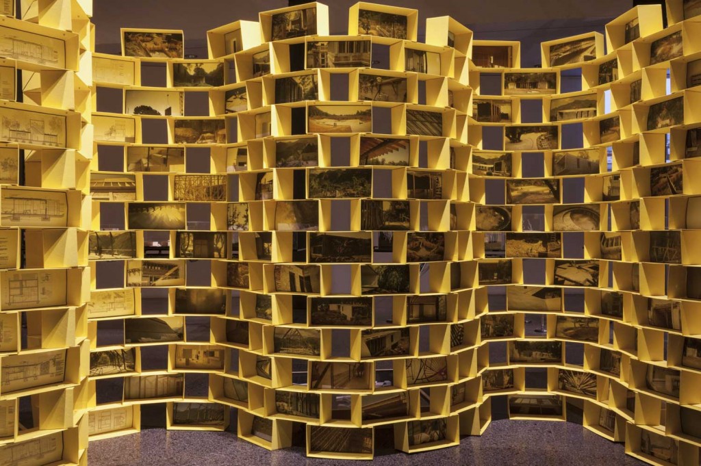 Cadaval y Solà-Morales 600 Tabiques Amarillos | Una exposición del despacho de arquitectura Cadaval y Solà-Morales en el Palacio Postal_A